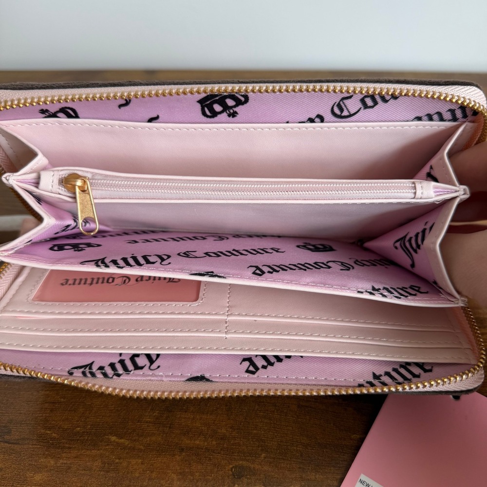 New Juicy Couture New Love Chapter Wallet Clutch Wristlet Pink Large Long Dog - Picture 5 of 6
